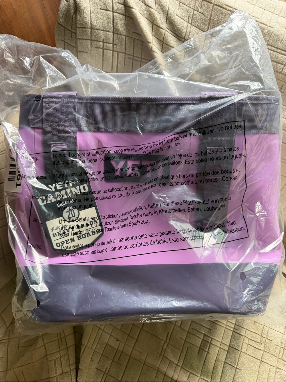 BNWT Yeti 20 Carryall Camino in Desert Bloom